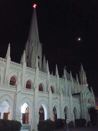 basilika v noci